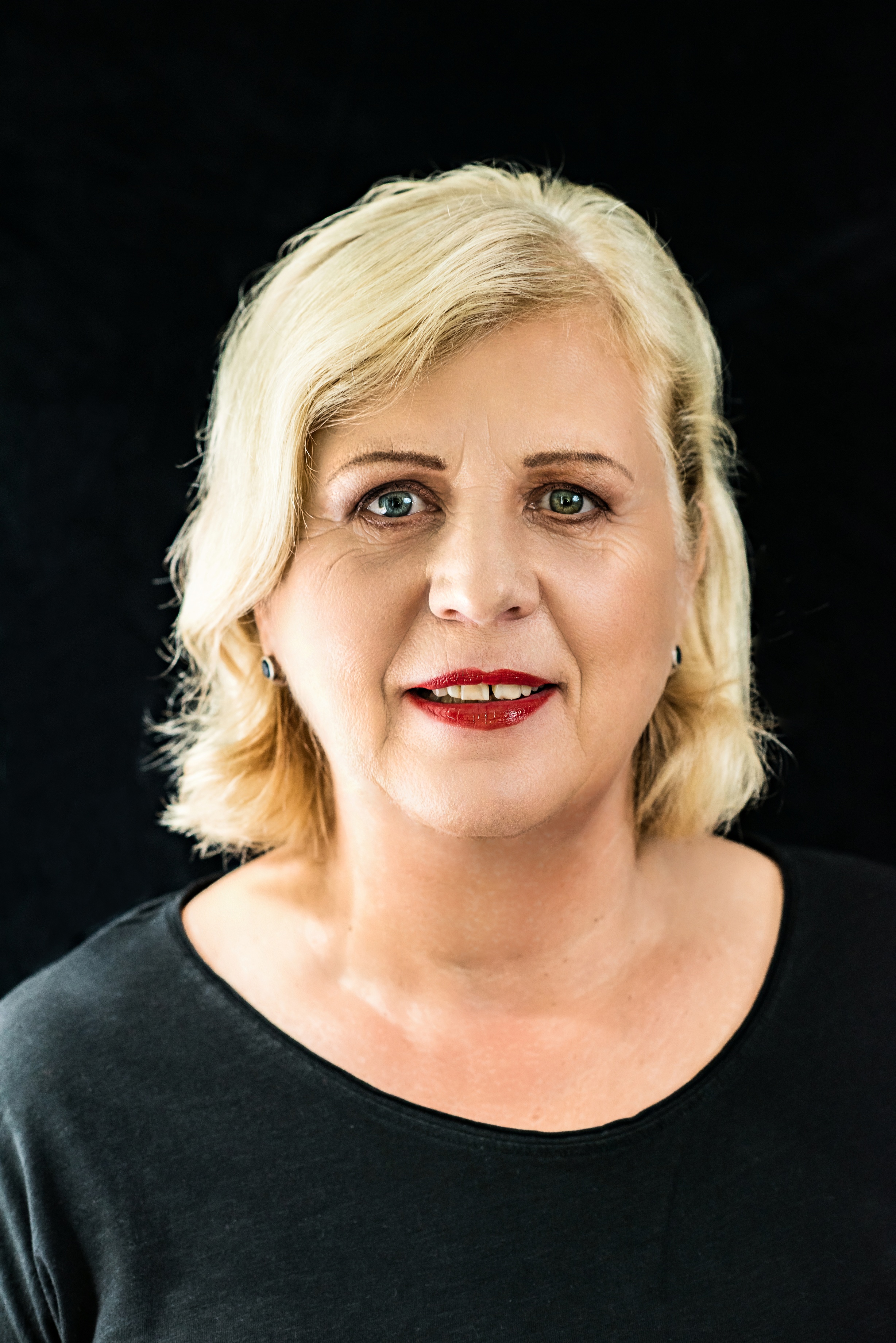 PhDr. Eva Velechovská